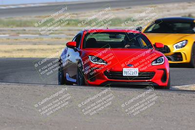 media/Jul-30-2023-Speed Ventures (Sun) [[7b1383101b]]/Yellow Group/Session 1 (Sunset)/